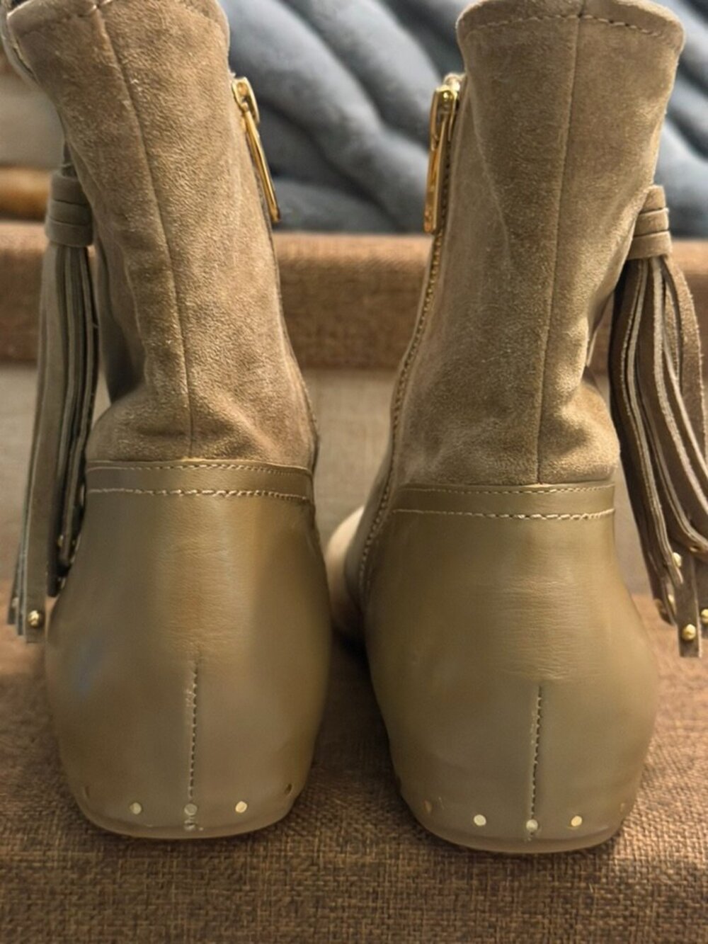 Belle by Sigerson Morrison Taupe Suede Fringe Ankle Boots Size 8 Boho Western - Picture 6 of 9